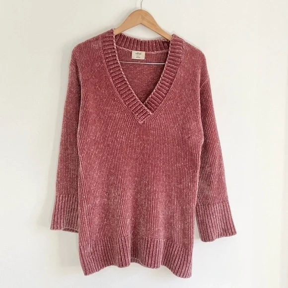 Wilfred Aritzia Violetta Chenille V-Neck Wife Sleeve Sweater in Rose Mauve - Picture 3 of 13